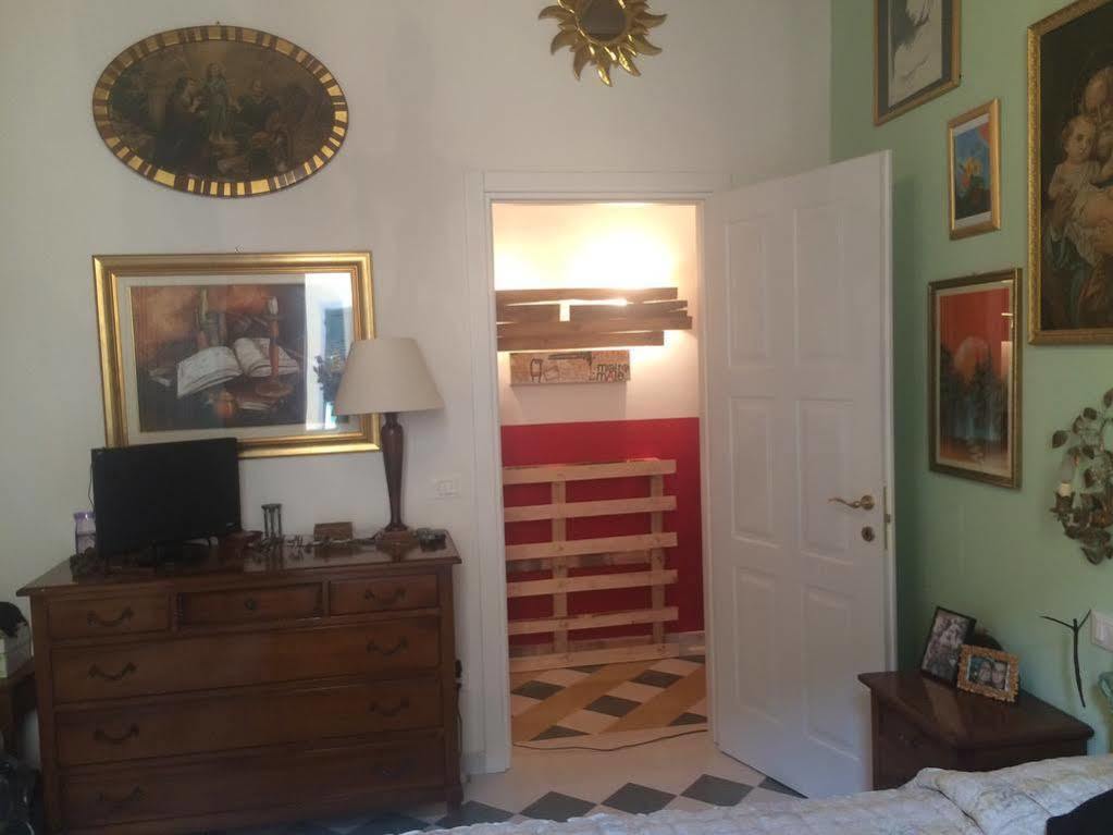 La Stagione Dell'Arte Camaiore Exterior foto